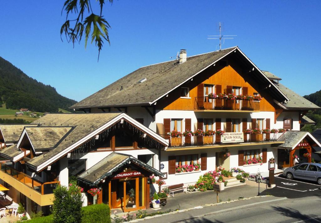 Hotel Plein Soleil Vacheresse Exteriér fotografie